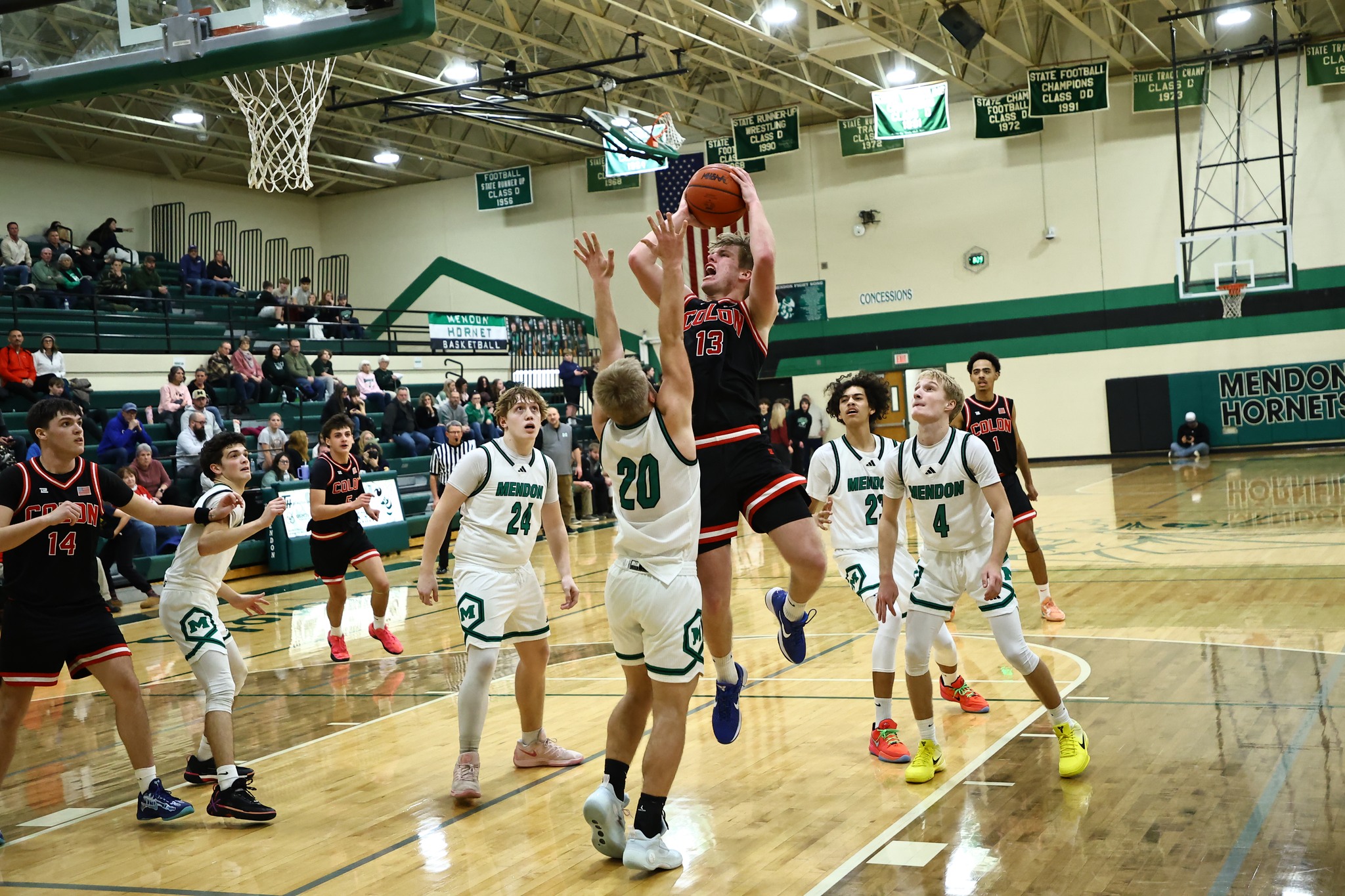 Colon boys beat Maple Valley 71-41